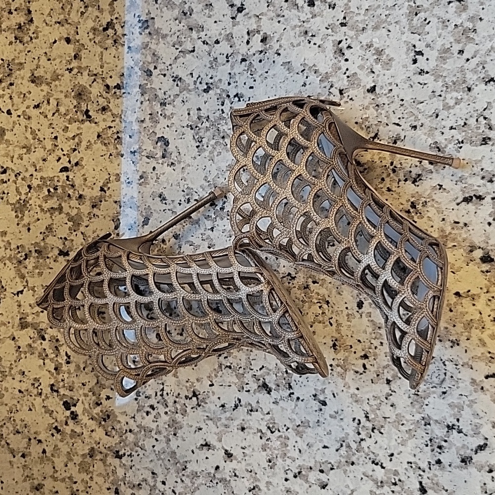 Exquisite pair of Sergio Rossi heels sz 9 - Picture 5 of 15